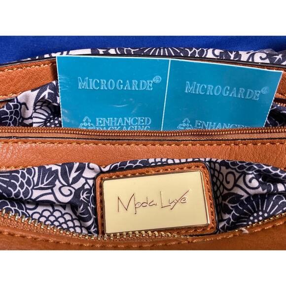 NEW Moda Luxe Brown Large Hobo Crossbody Hand Bag Purse Fringe Leather Polyure - Picture 3 of 13